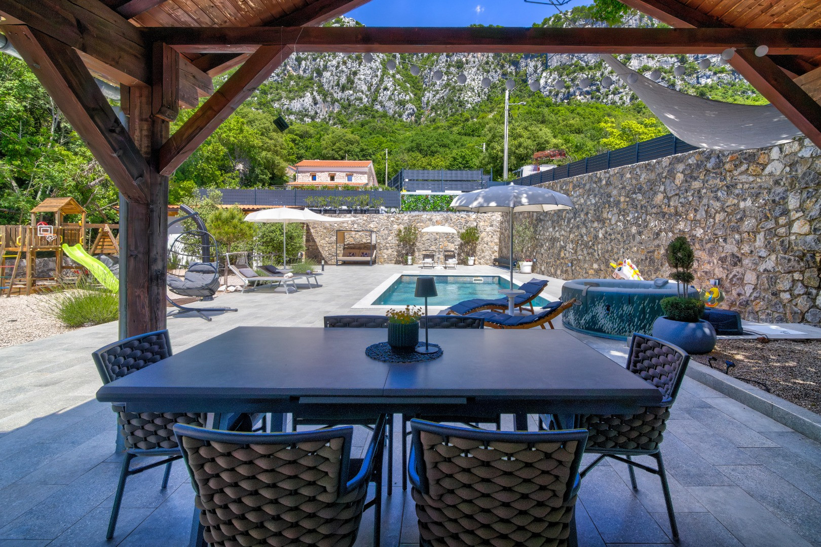 HOUSE KID - A place where relaxation turns into memories, House KID, Bribir, Croatia Bribir